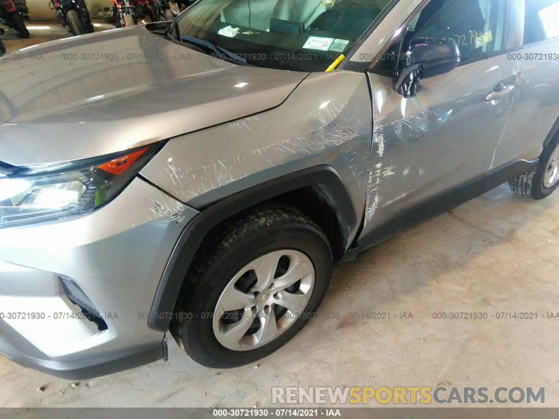 6 Photograph of a damaged car 2T3F1RFV4KC009587 TOYOTA RAV4 2019