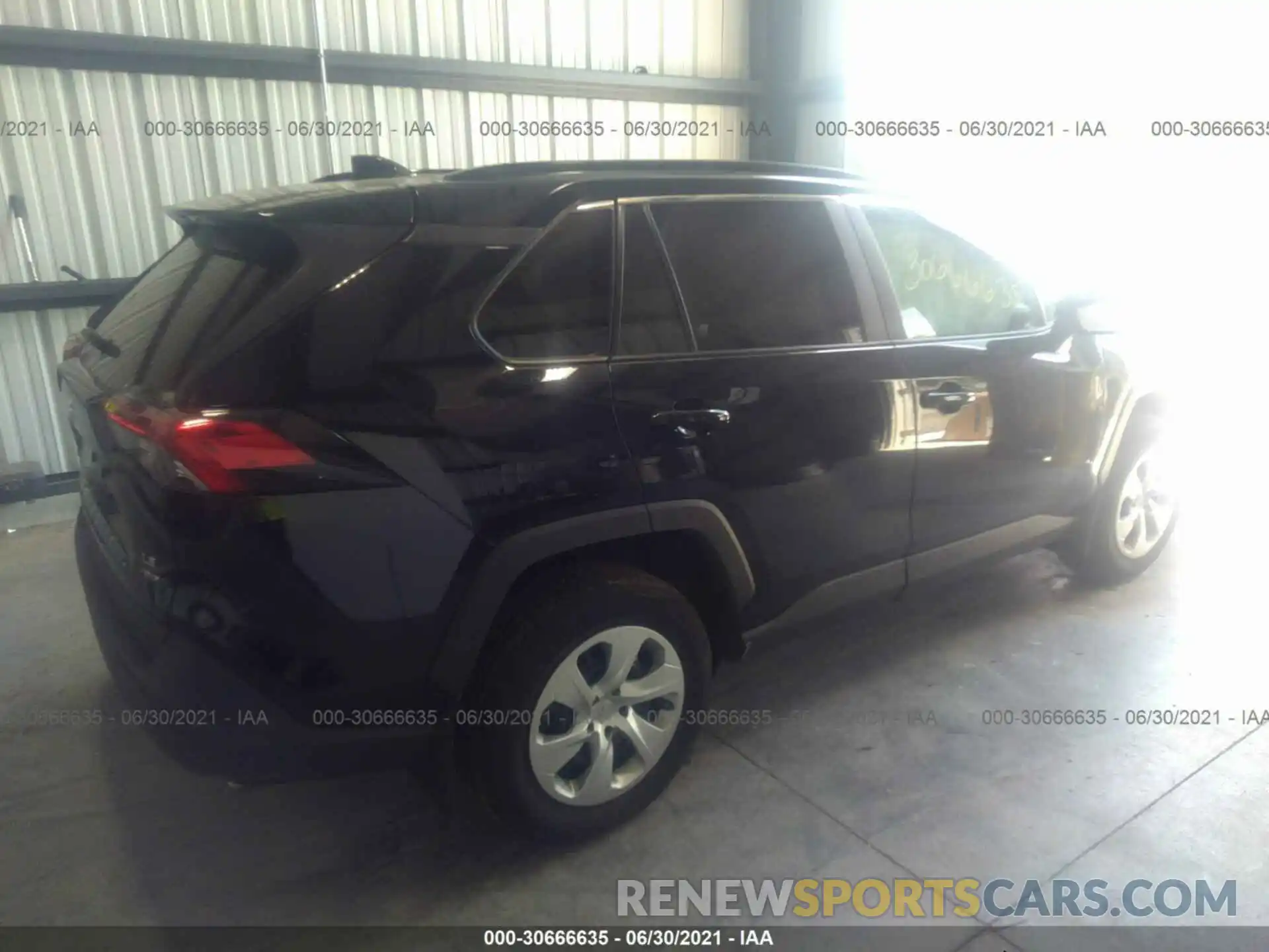 4 Photograph of a damaged car 2T3F1RFV4KC027779 TOYOTA RAV4 2019