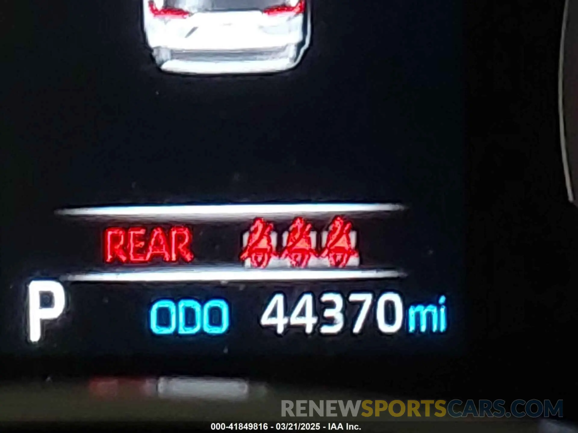 15 Photograph of a damaged car 2T3F1RFV4KC036501 TOYOTA RAV4 2019