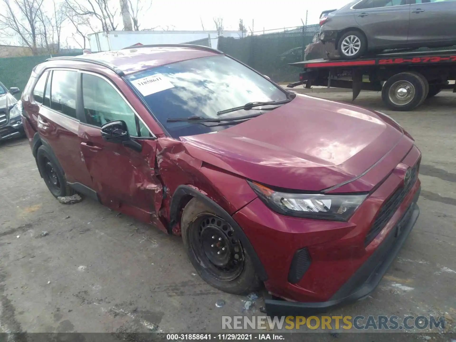 1 Photograph of a damaged car 2T3F1RFV4KW001892 TOYOTA RAV4 2019