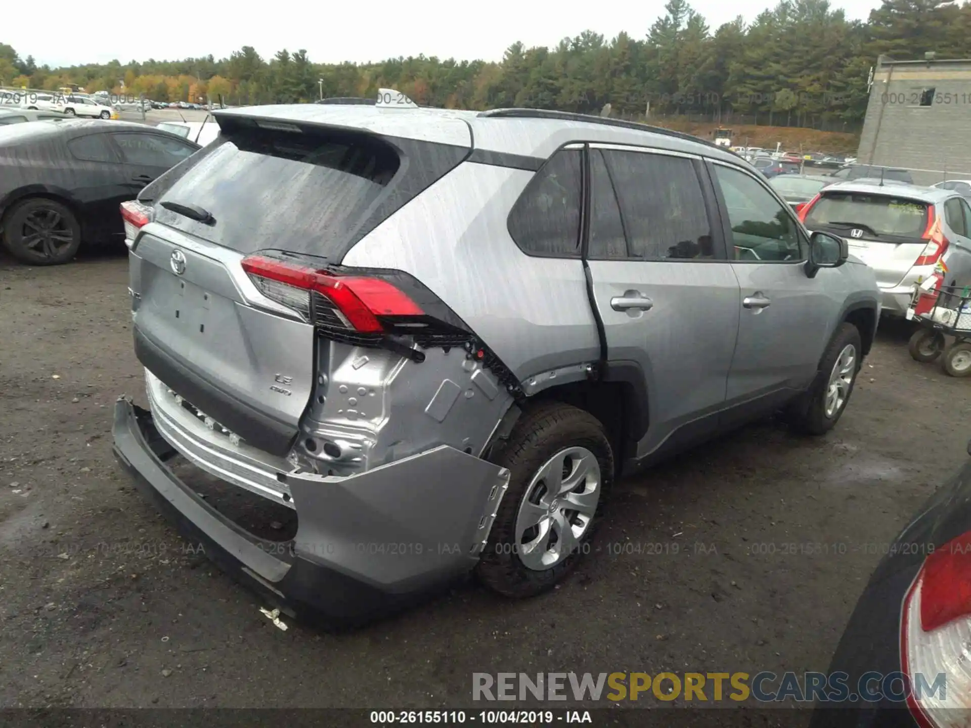 4 Photograph of a damaged car 2T3F1RFV4KW042412 TOYOTA RAV4 2019