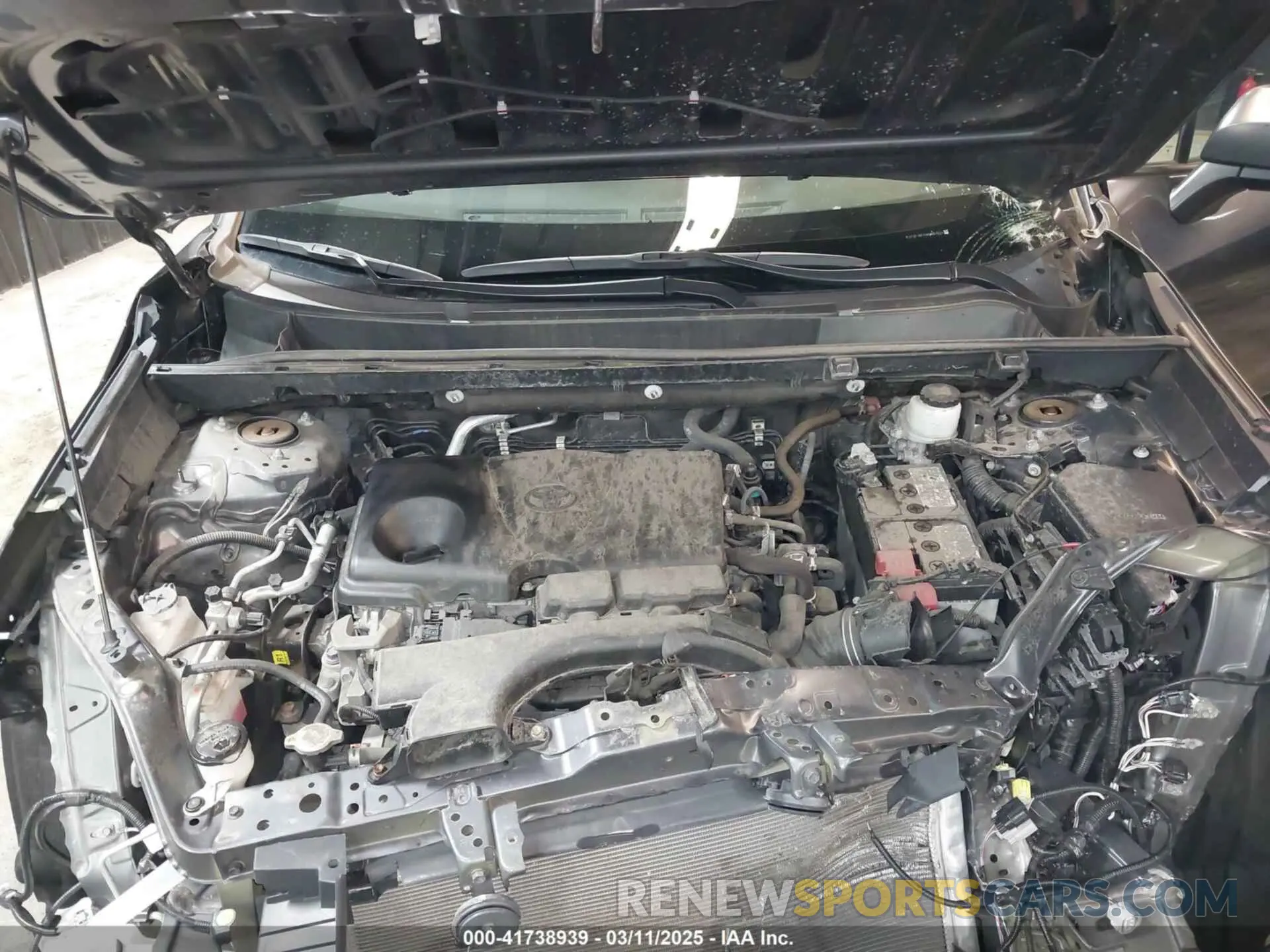 10 Photograph of a damaged car 2T3F1RFV4KW061414 TOYOTA RAV4 2019