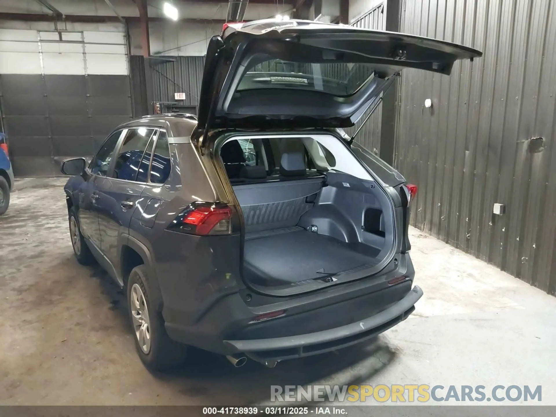3 Photograph of a damaged car 2T3F1RFV4KW061414 TOYOTA RAV4 2019