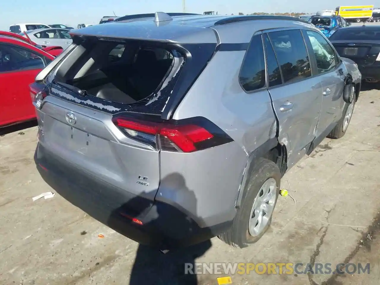 4 Photograph of a damaged car 2T3F1RFV5KC002681 TOYOTA RAV4 2019