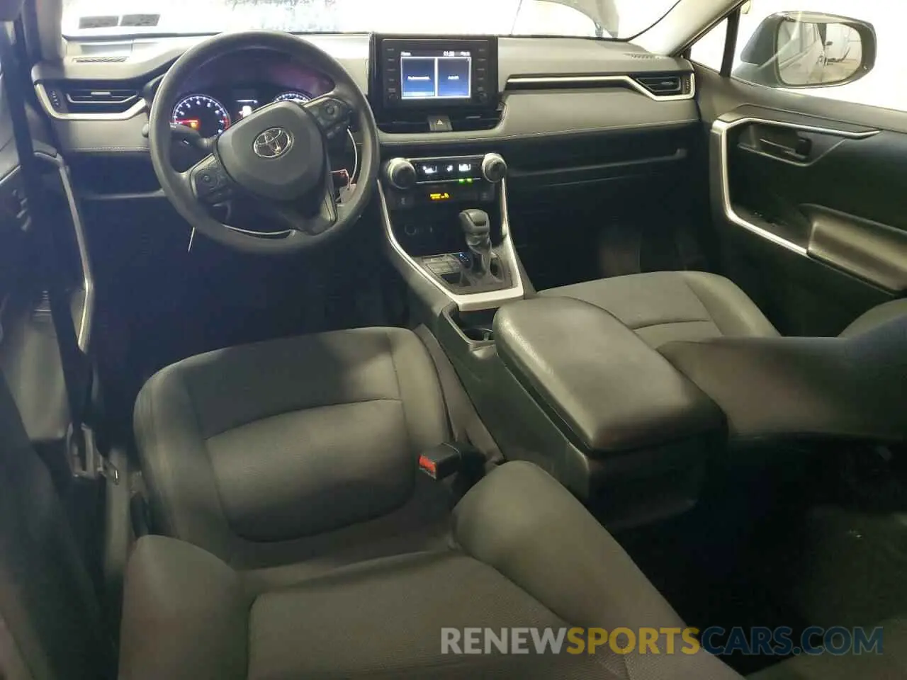 8 Photograph of a damaged car 2T3F1RFV5KC012188 TOYOTA RAV4 2019