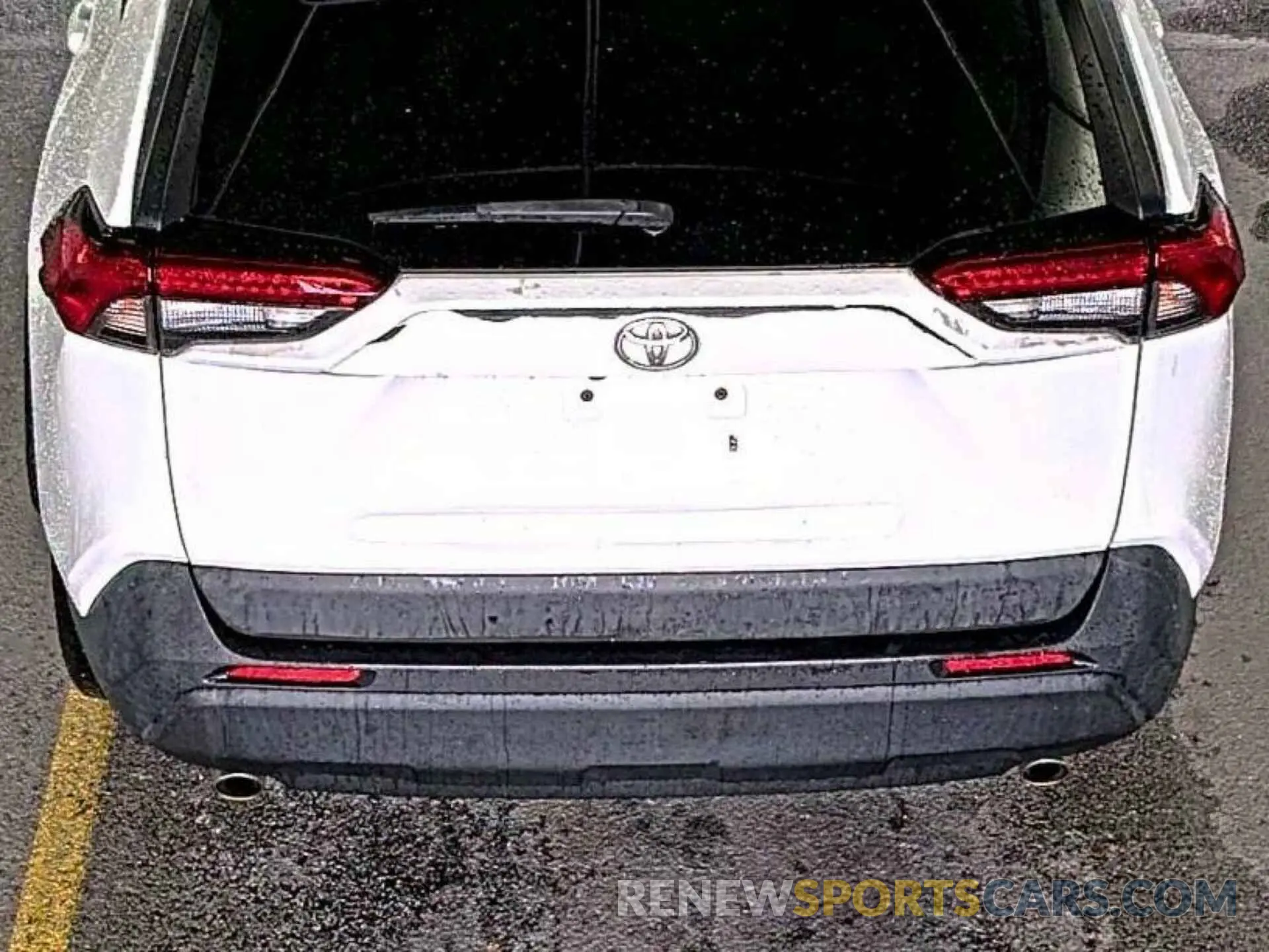 23 Photograph of a damaged car 2T3F1RFV5KC037351 TOYOTA RAV4 2019