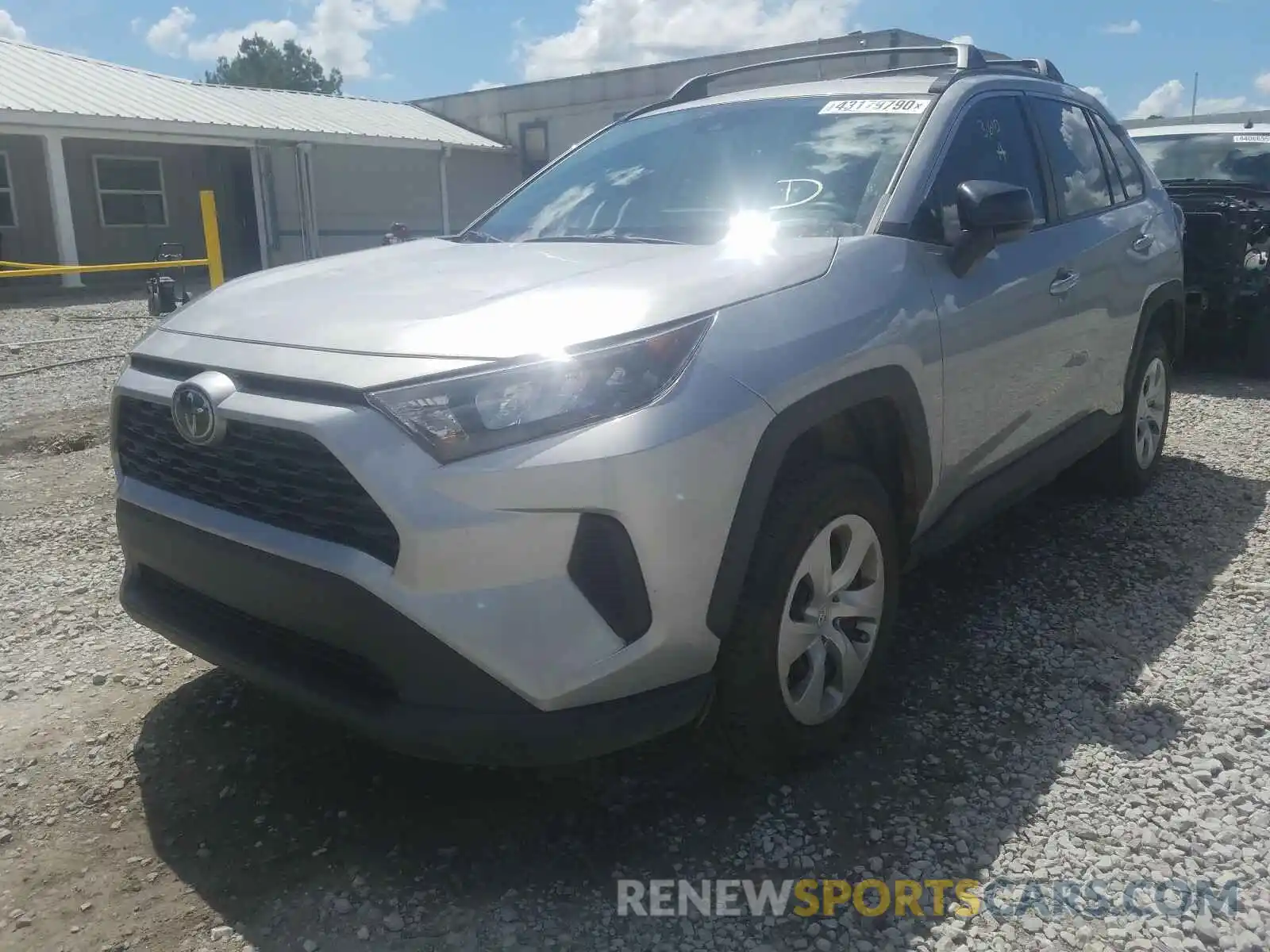 2 Photograph of a damaged car 2T3F1RFV5KW041480 TOYOTA RAV4 2019