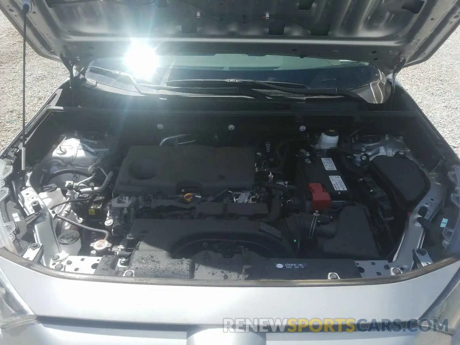 7 Photograph of a damaged car 2T3F1RFV5KW041480 TOYOTA RAV4 2019