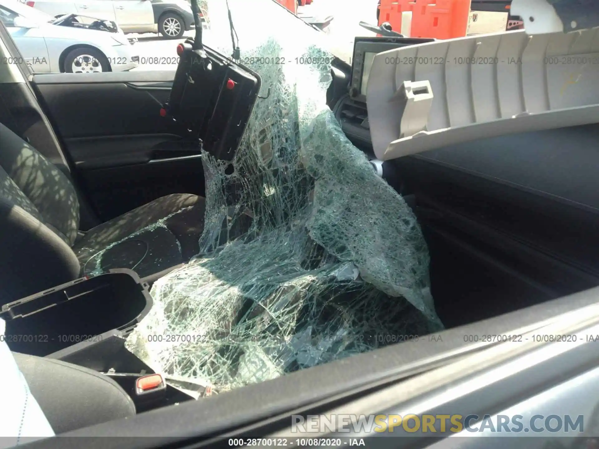 5 Photograph of a damaged car 2T3F1RFV5KW053676 TOYOTA RAV4 2019