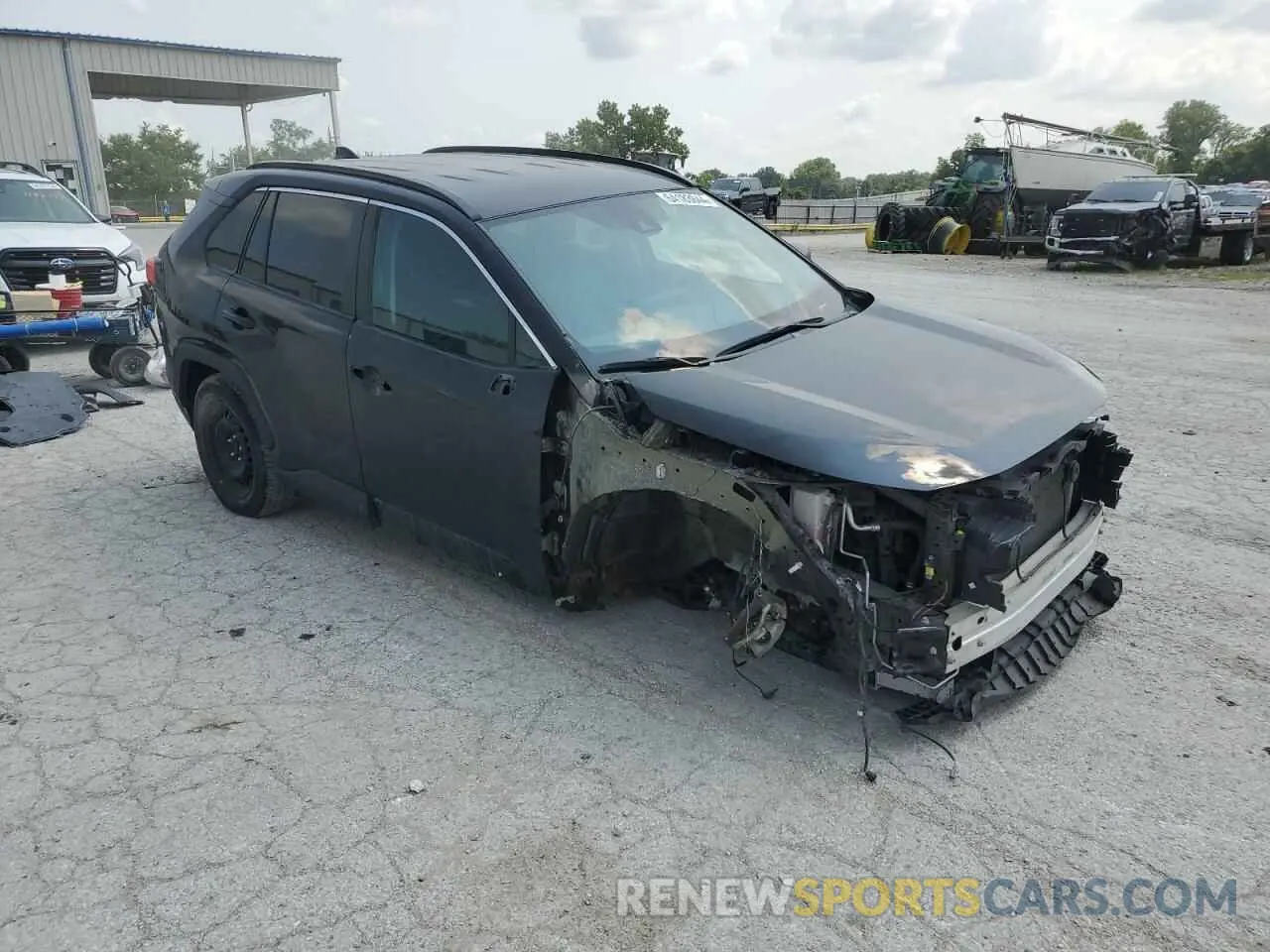 4 Photograph of a damaged car 2T3F1RFV5KW080764 TOYOTA RAV4 2019
