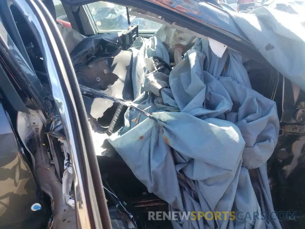 5 Photograph of a damaged car 2T3F1RFV6KC010191 TOYOTA RAV4 2019