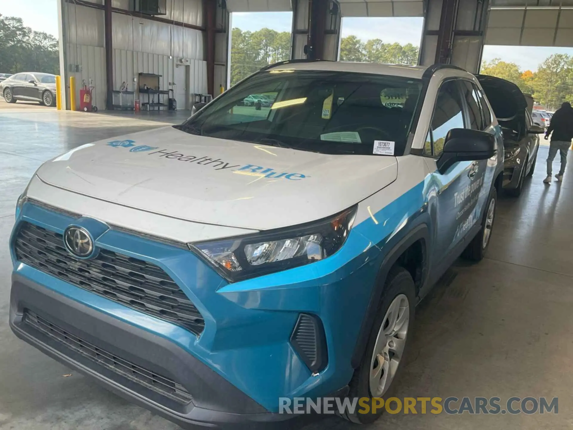 15 Photograph of a damaged car 2T3F1RFV6KC029615 TOYOTA RAV4 2019