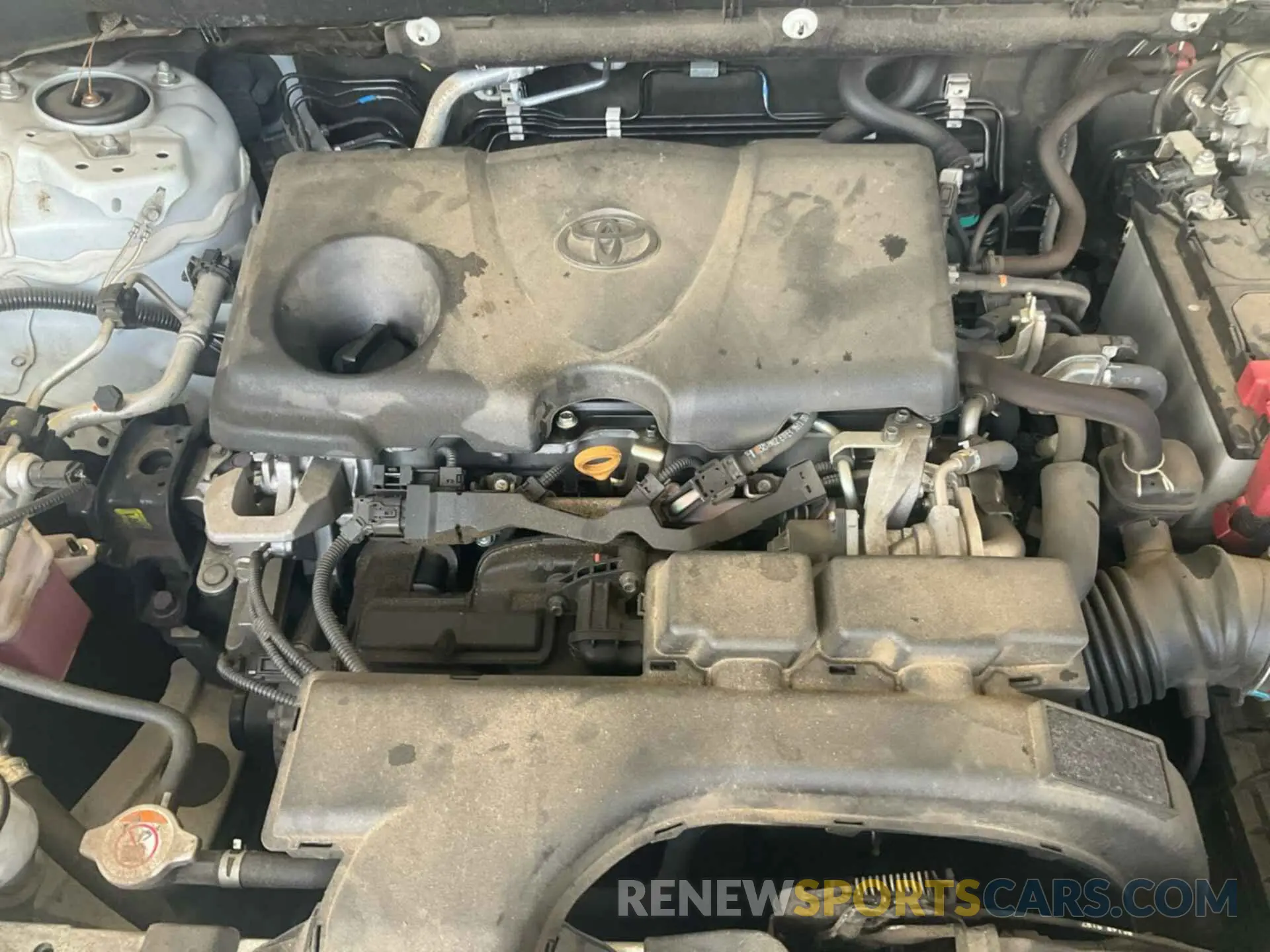 2 Photograph of a damaged car 2T3F1RFV6KC029615 TOYOTA RAV4 2019