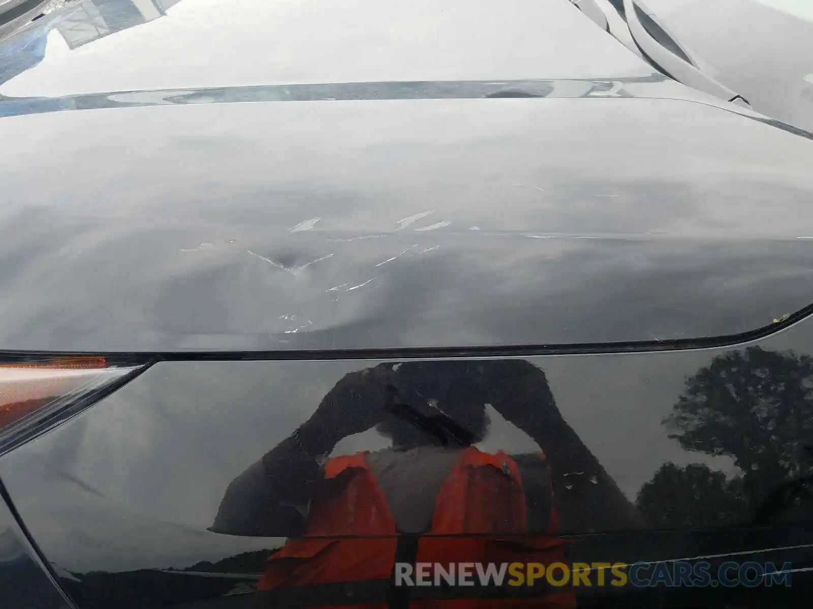 10 Photograph of a damaged car 2T3F1RFV6KC043482 TOYOTA RAV4 2019