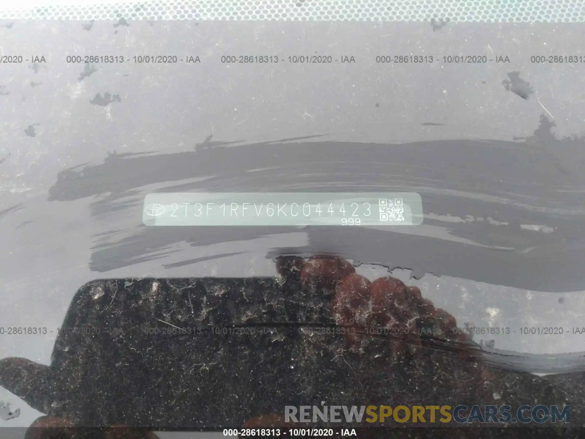 9 Photograph of a damaged car 2T3F1RFV6KC044423 TOYOTA RAV4 2019