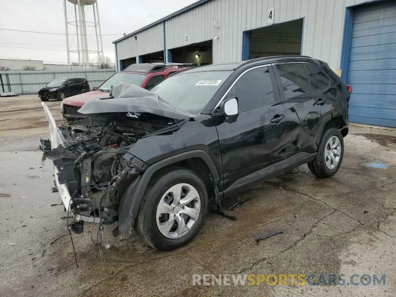 1 Photograph of a damaged car 2T3F1RFV6KW024770 TOYOTA RAV4 2019