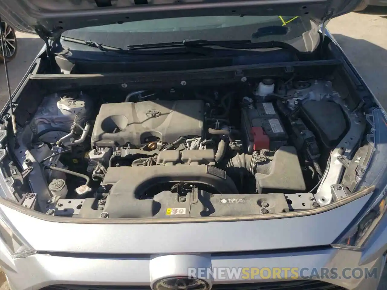 7 Photograph of a damaged car 2T3F1RFV6KW031475 TOYOTA RAV4 2019