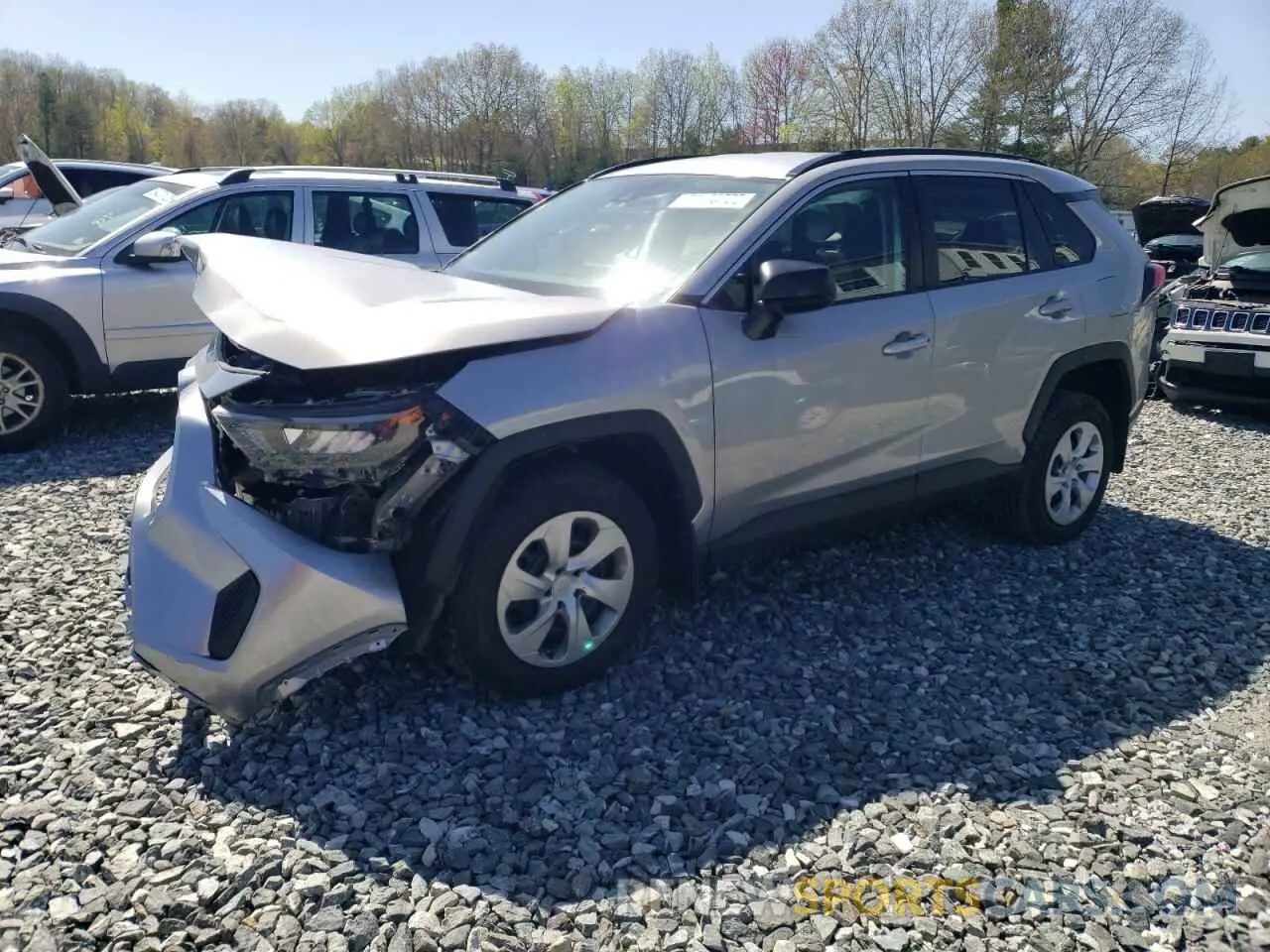1 Photograph of a damaged car 2T3F1RFV6KW063262 TOYOTA RAV4 2019