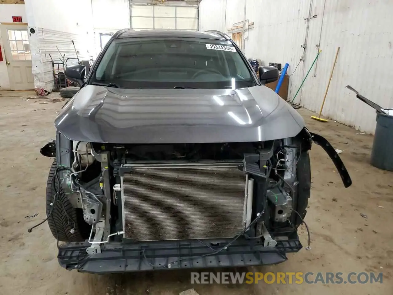 5 Photograph of a damaged car 2T3F1RFV6KW066131 TOYOTA RAV4 2019