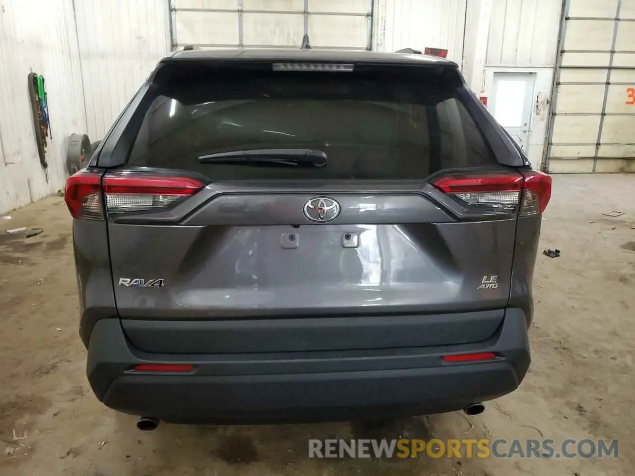 6 Photograph of a damaged car 2T3F1RFV6KW066131 TOYOTA RAV4 2019