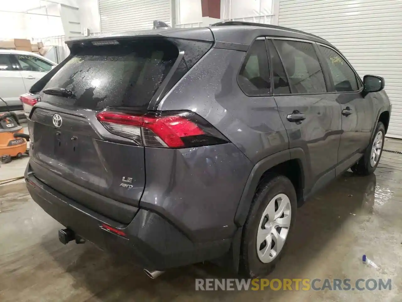 4 Photograph of a damaged car 2T3F1RFV7KC001516 TOYOTA RAV4 2019