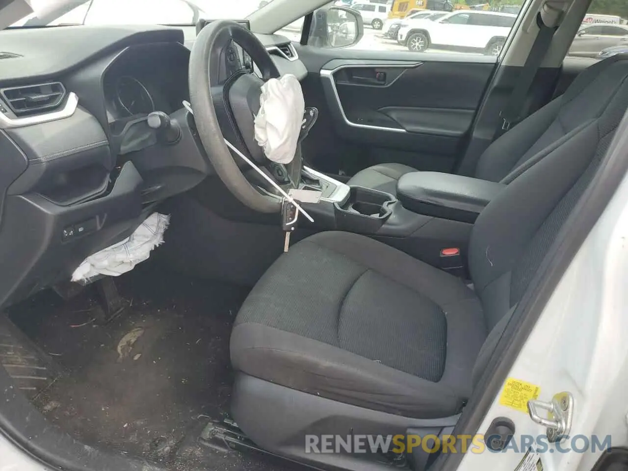7 Photograph of a damaged car 2T3F1RFV7KW007556 TOYOTA RAV4 2019