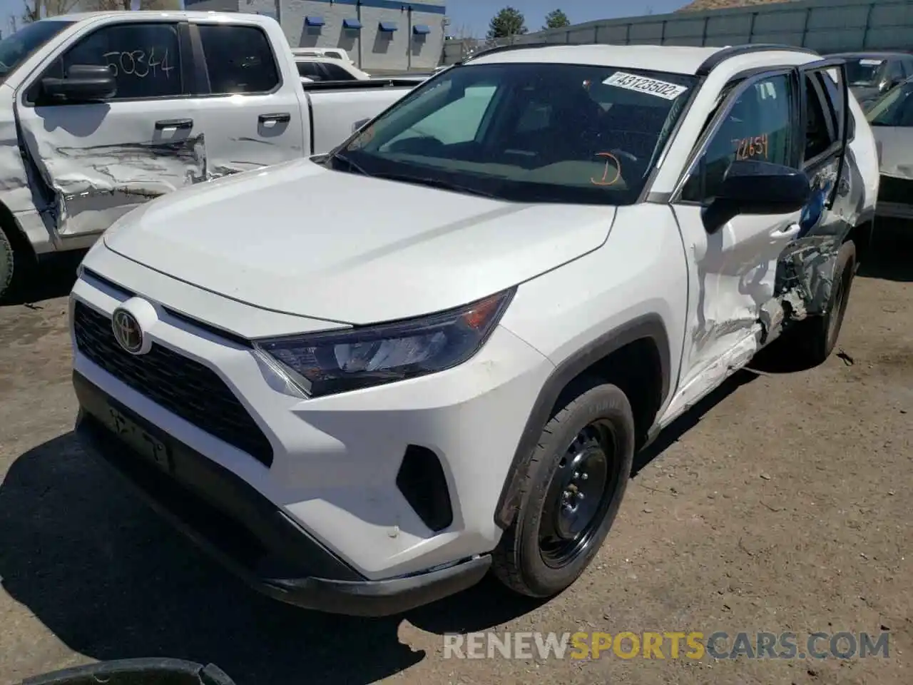 2 Photograph of a damaged car 2T3F1RFV7KW015074 TOYOTA RAV4 2019