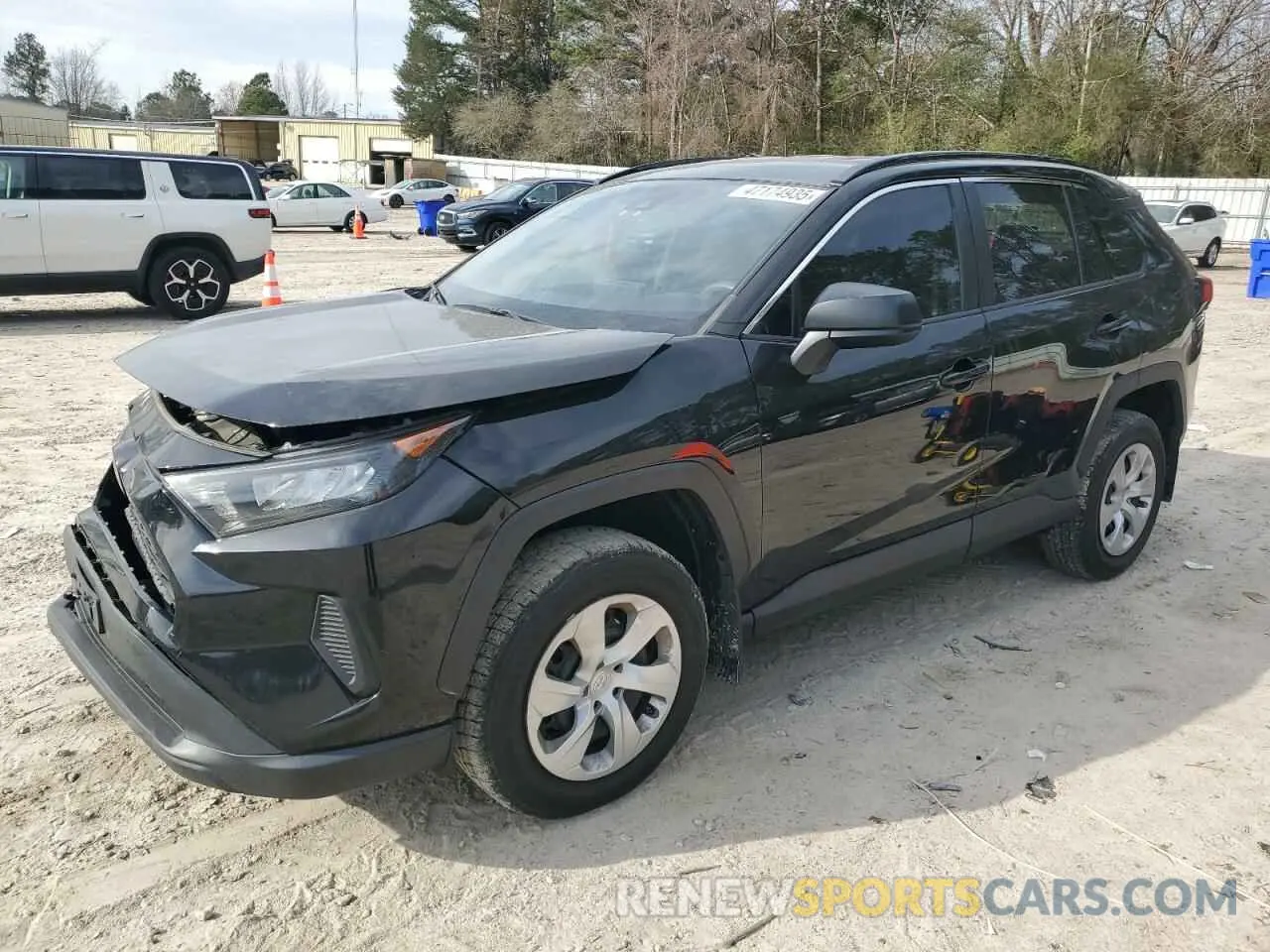 1 Photograph of a damaged car 2T3F1RFV7KW067644 TOYOTA RAV4 2019