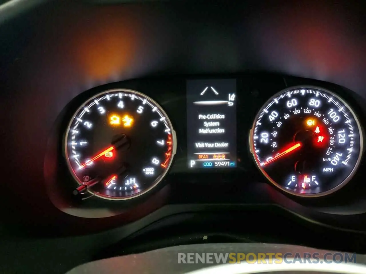 9 Photograph of a damaged car 2T3F1RFV8KC005154 TOYOTA RAV4 2019