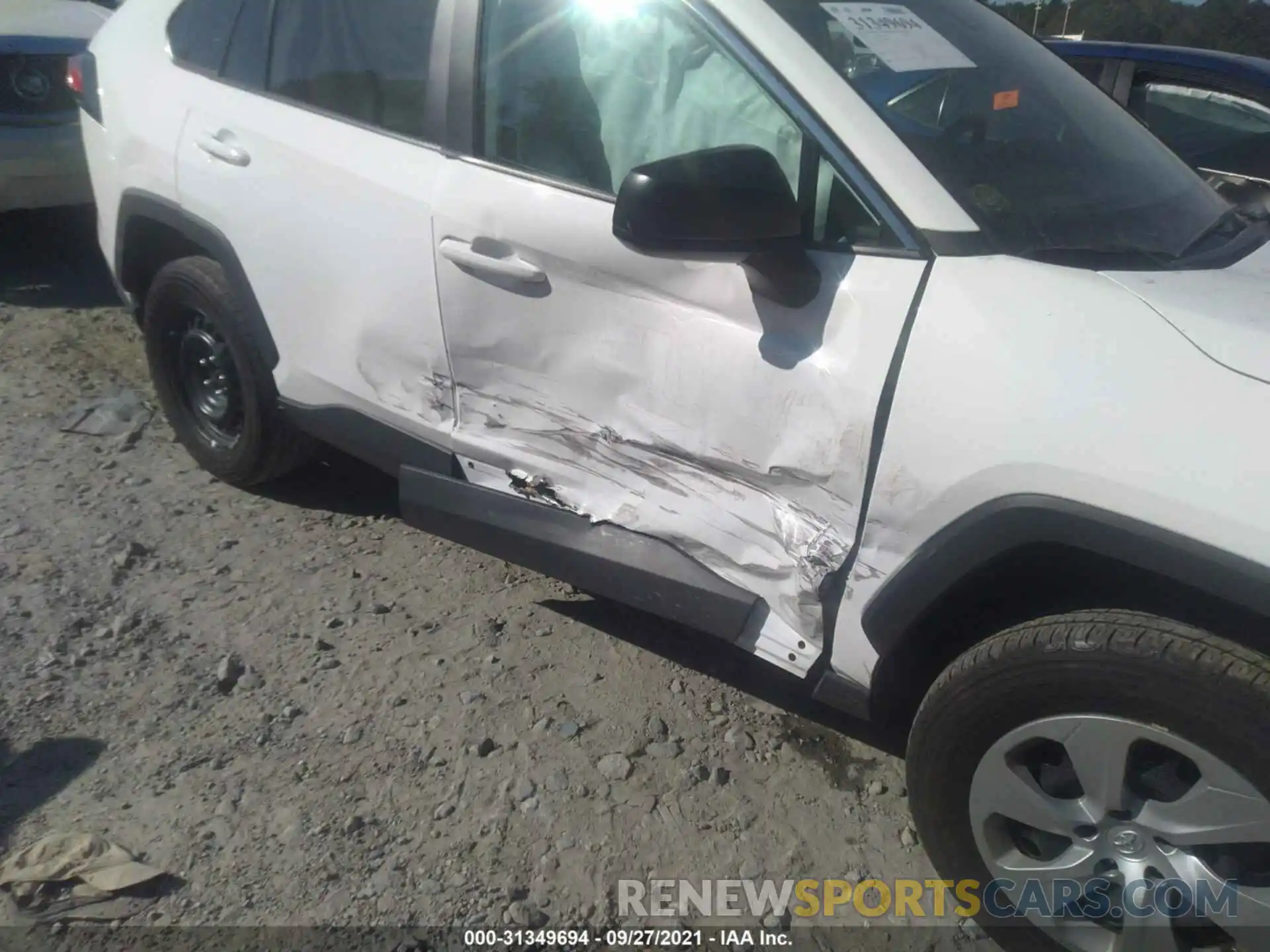 6 Photograph of a damaged car 2T3F1RFV8KC023945 TOYOTA RAV4 2019