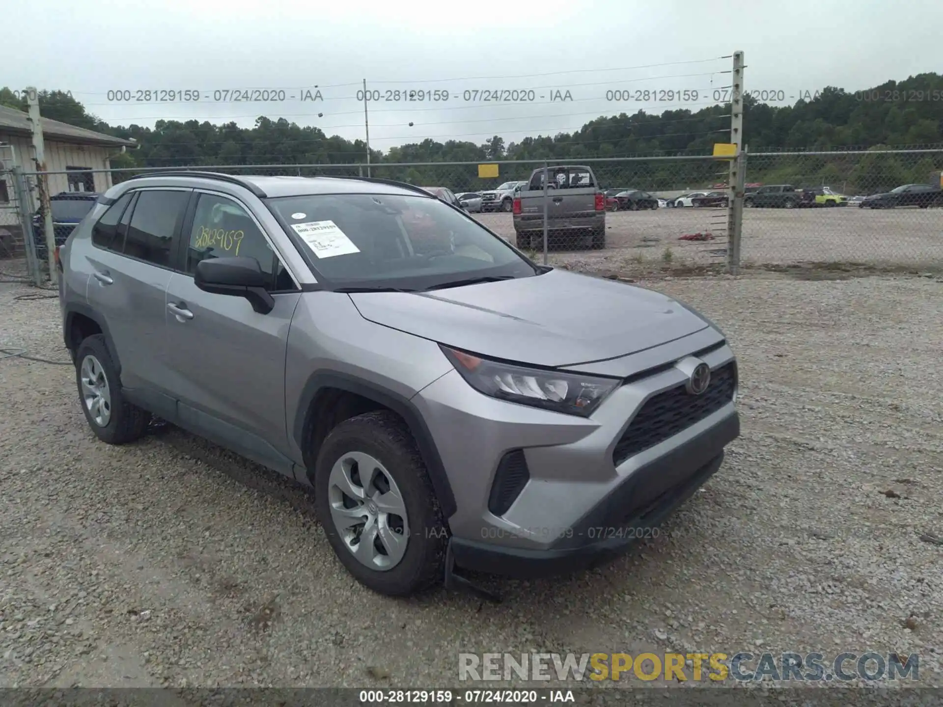 1 Photograph of a damaged car 2T3F1RFV8KC032113 TOYOTA RAV4 2019