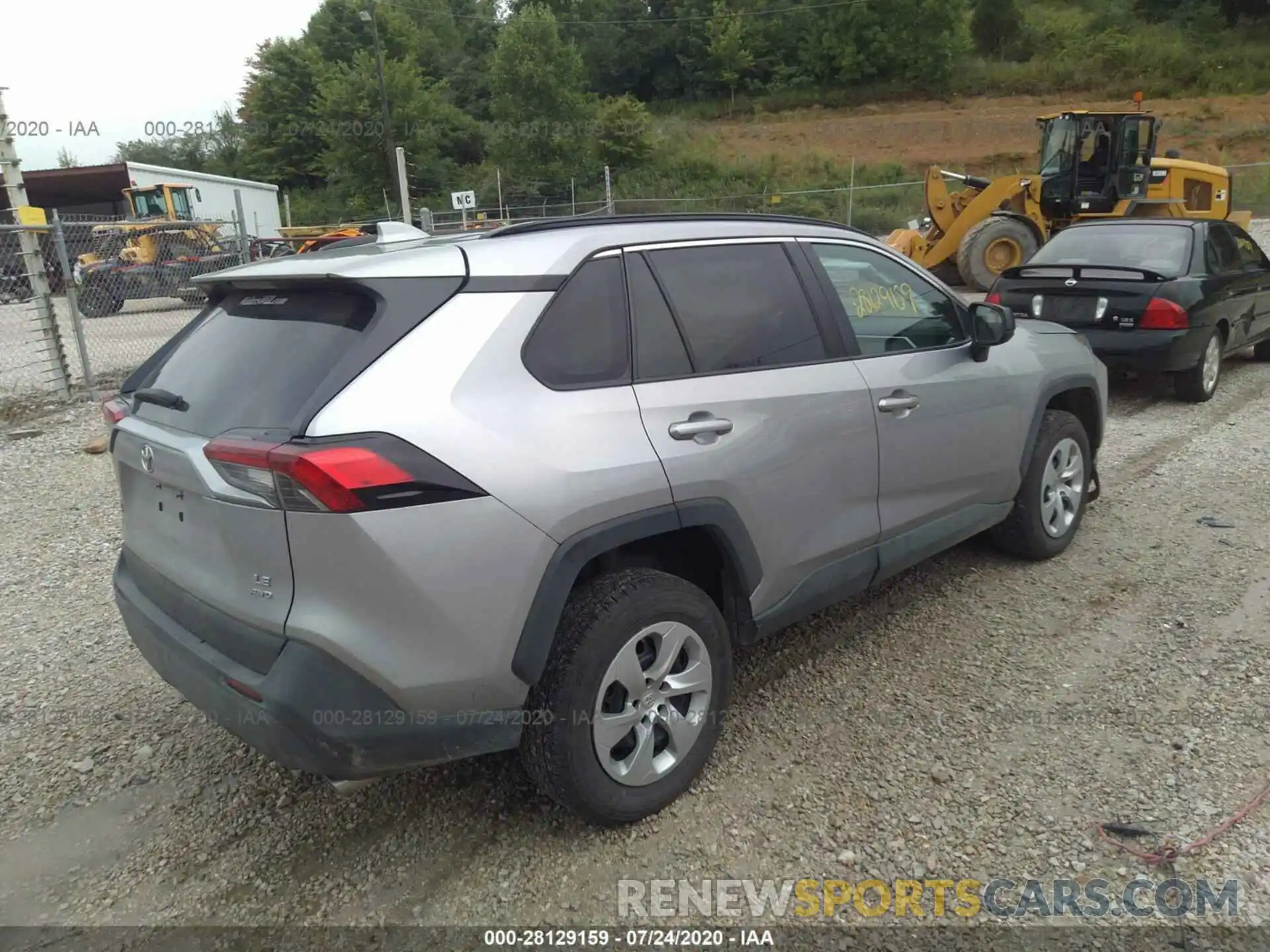 4 Photograph of a damaged car 2T3F1RFV8KC032113 TOYOTA RAV4 2019