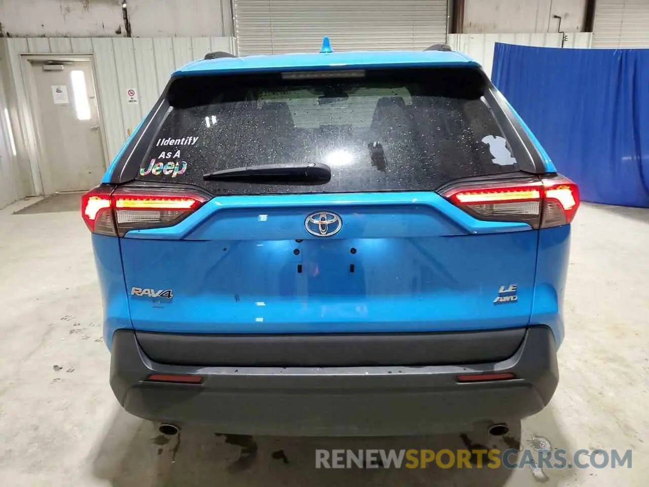 6 Photograph of a damaged car 2T3F1RFV8KC052751 TOYOTA RAV4 2019