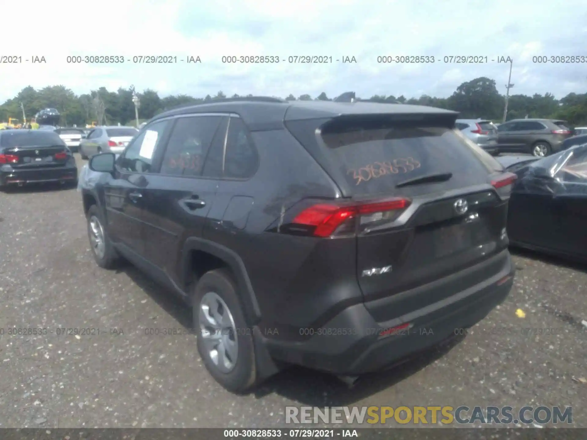 3 Photograph of a damaged car 2T3F1RFV8KC059067 TOYOTA RAV4 2019