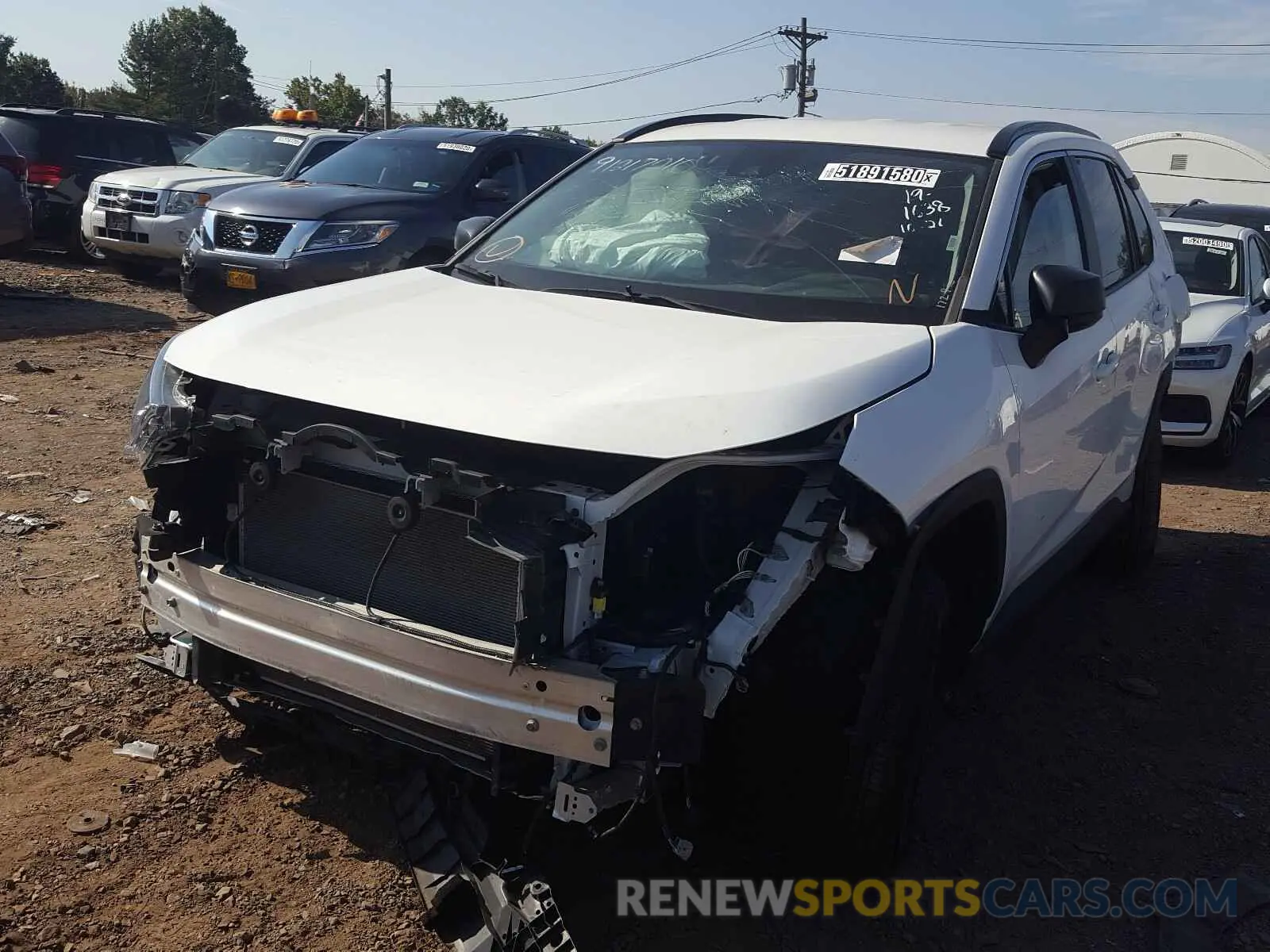2 Photograph of a damaged car 2T3F1RFV8KW027105 TOYOTA RAV4 2019