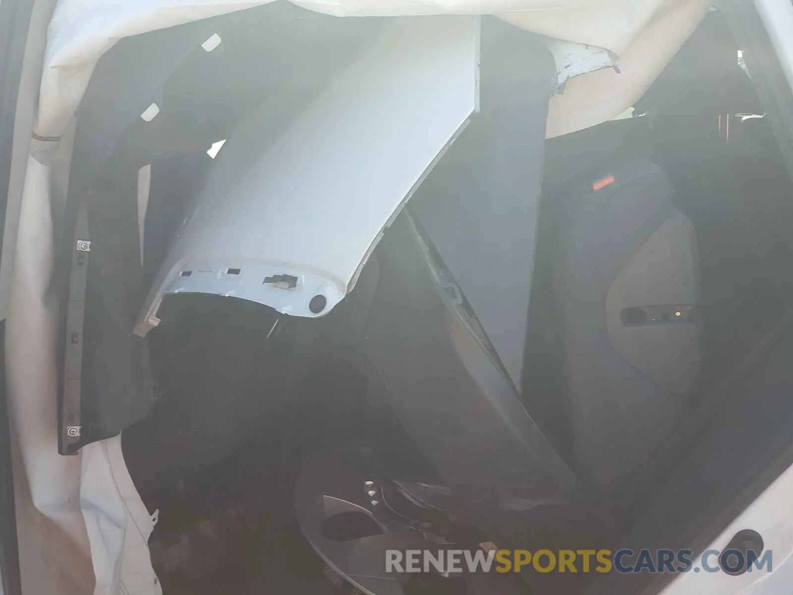 6 Photograph of a damaged car 2T3F1RFV8KW027105 TOYOTA RAV4 2019