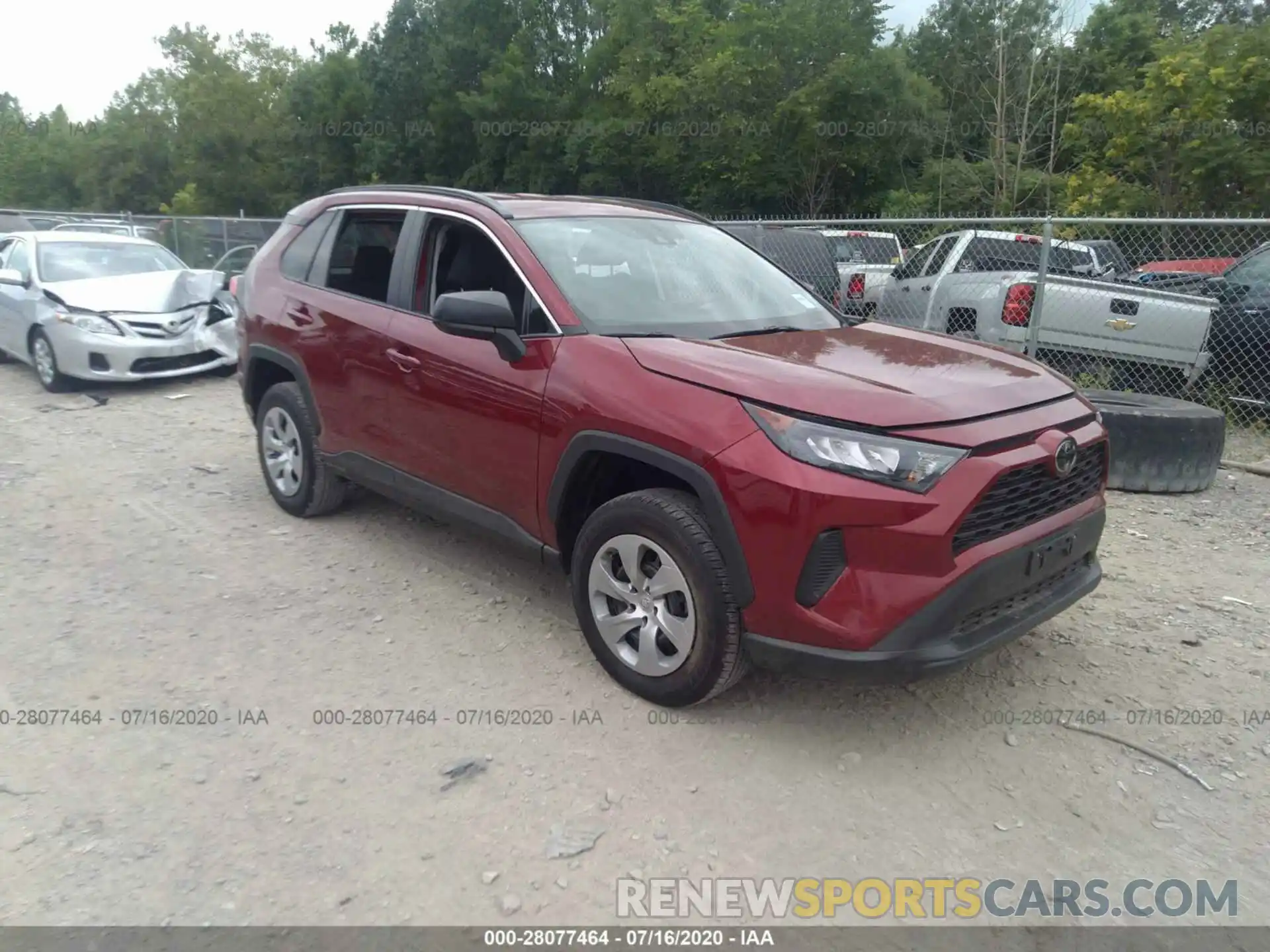 1 Photograph of a damaged car 2T3F1RFV8KW033423 TOYOTA RAV4 2019