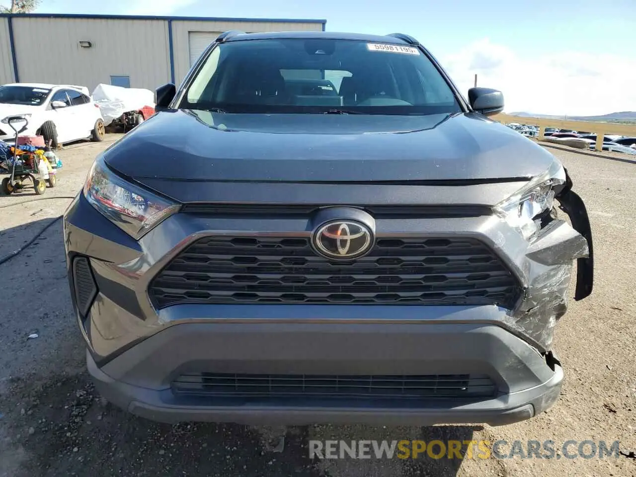 5 Photograph of a damaged car 2T3F1RFV8KW063215 TOYOTA RAV4 2019