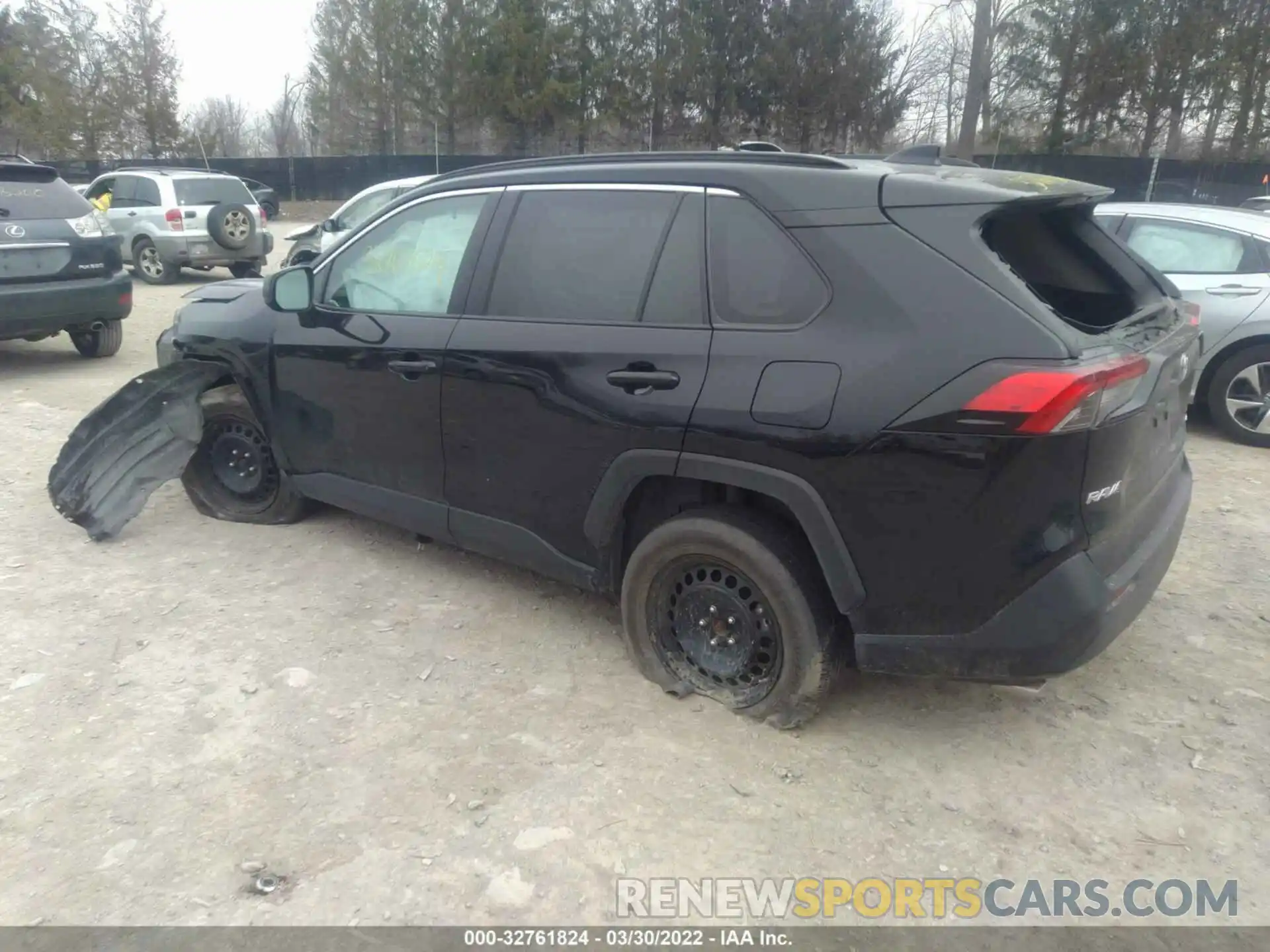 3 Photograph of a damaged car 2T3F1RFV8KW063392 TOYOTA RAV4 2019