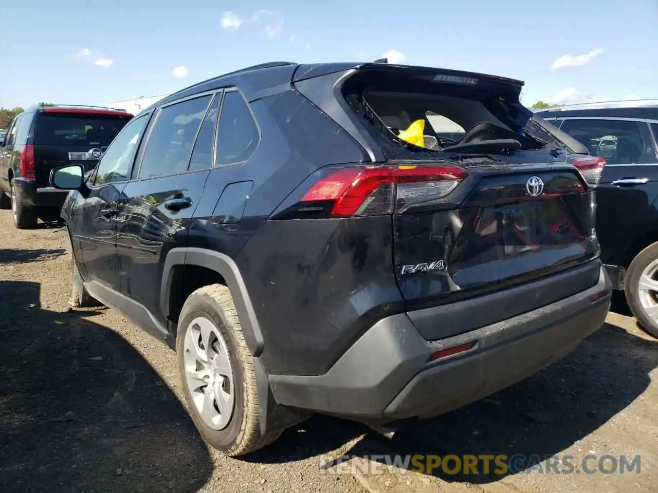 3 Photograph of a damaged car 2T3F1RFV8KW064381 TOYOTA RAV4 2019