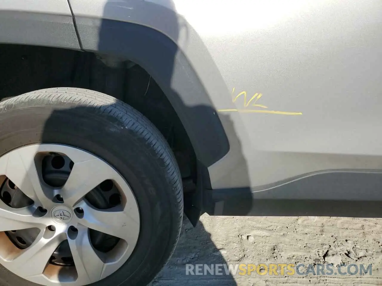 13 Photograph of a damaged car 2T3F1RFV8KW065417 TOYOTA RAV4 2019
