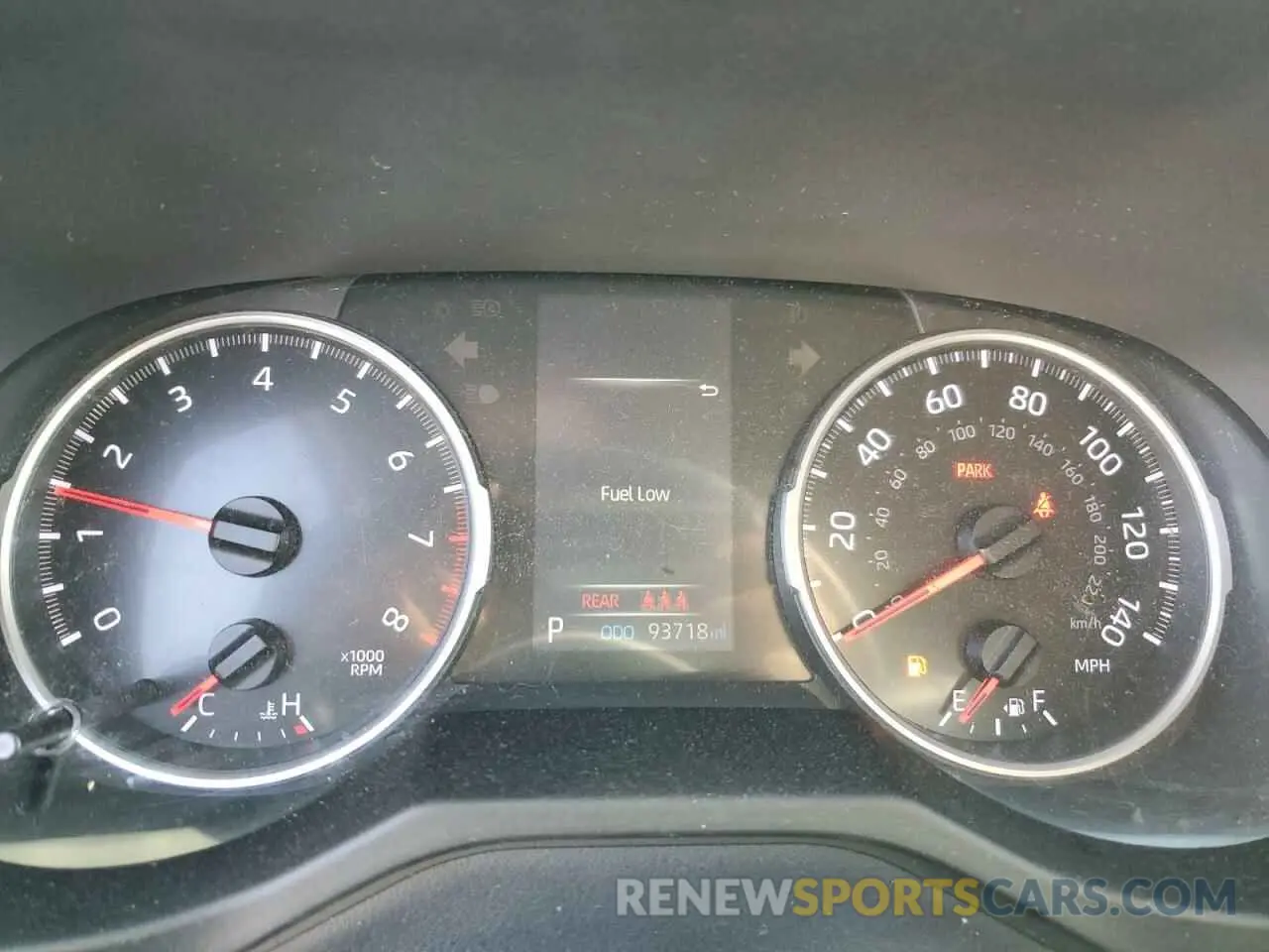 9 Photograph of a damaged car 2T3F1RFV8KW065417 TOYOTA RAV4 2019