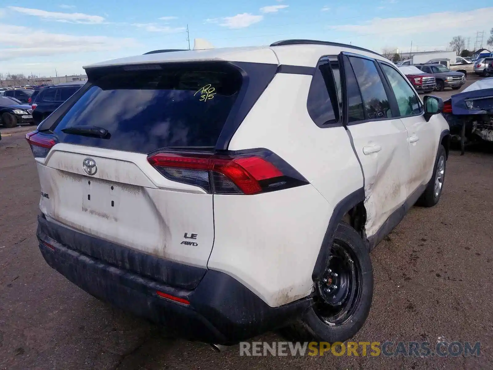 4 Photograph of a damaged car 2T3F1RFV8KW066275 TOYOTA RAV4 2019