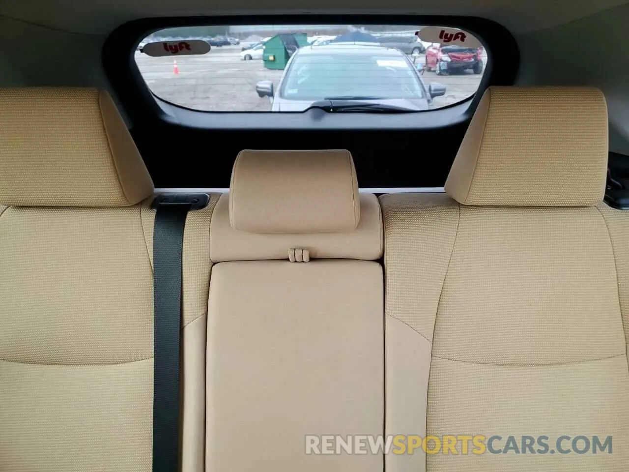 10 Photograph of a damaged car 2T3F1RFV9KC020973 TOYOTA RAV4 2019