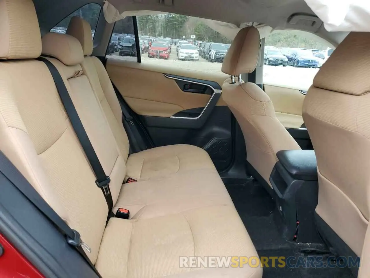 11 Photograph of a damaged car 2T3F1RFV9KC020973 TOYOTA RAV4 2019