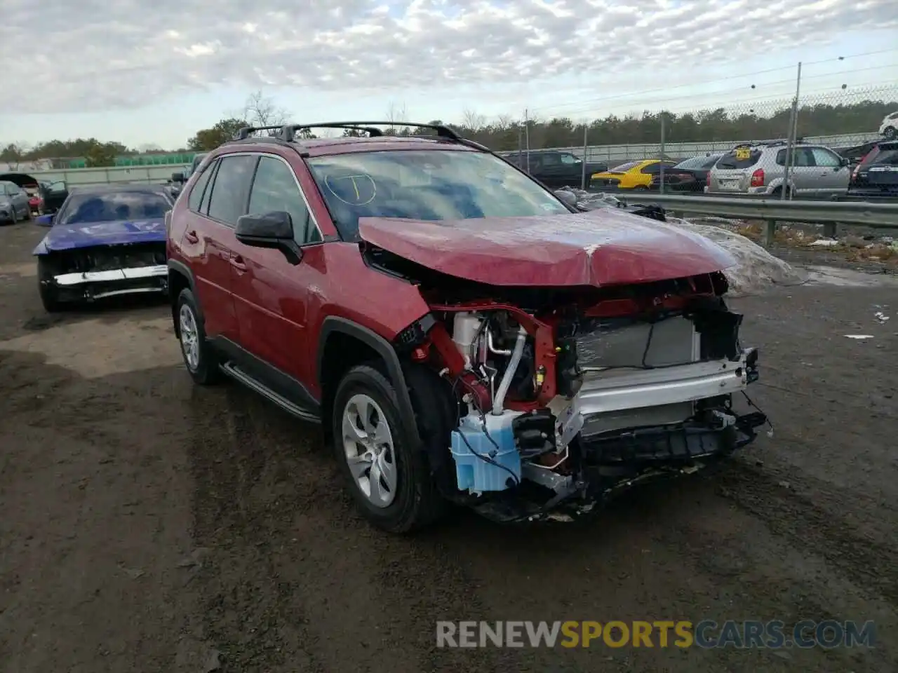 1 Photograph of a damaged car 2T3F1RFV9KC055240 TOYOTA RAV4 2019