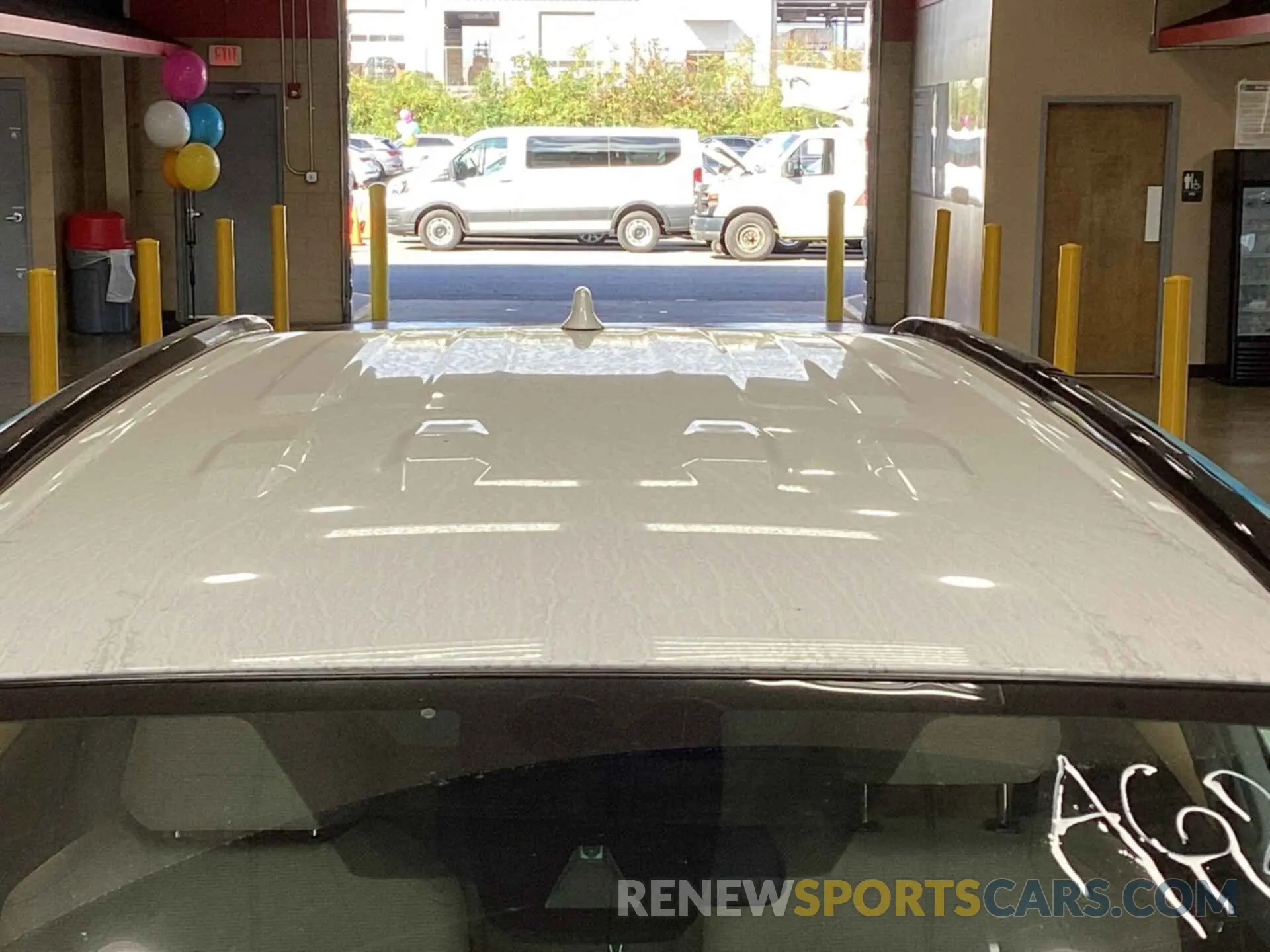 21 Photograph of a damaged car 2T3F1RFV9KW020860 TOYOTA RAV4 2019