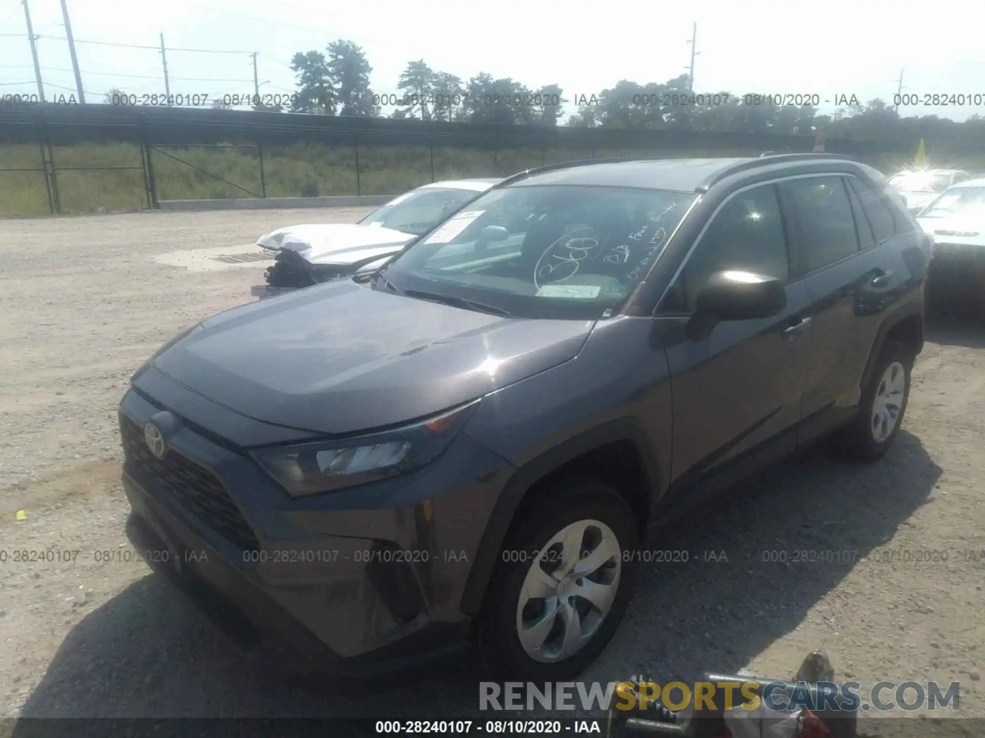 2 Photograph of a damaged car 2T3F1RFV9KW029428 TOYOTA RAV4 2019