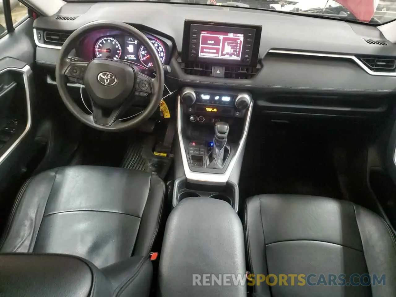 8 Photograph of a damaged car 2T3F1RFV9KW048819 TOYOTA RAV4 2019