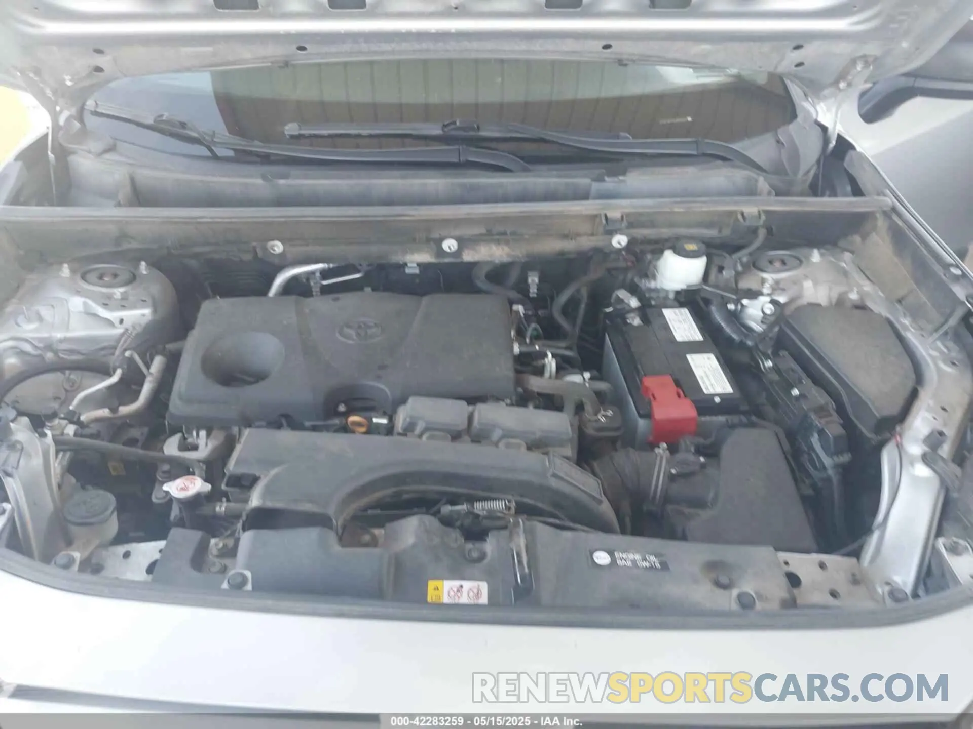 10 Photograph of a damaged car 2T3F1RFV9KW060016 TOYOTA RAV4 2019